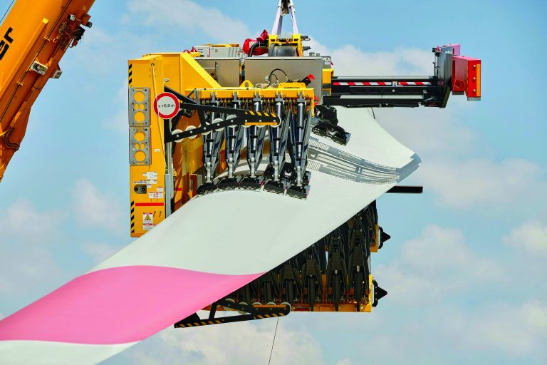 ematec to present new blade-lifting beam at WindEnergy